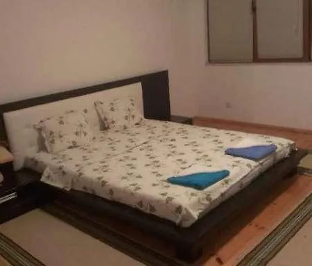 Apartament Petrov *